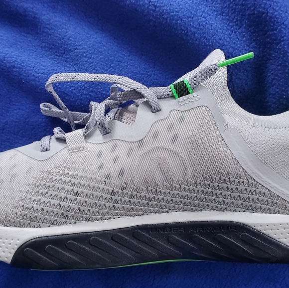 Under Armour UA Tribase Reign 3 WIT - Picture 2 of 4